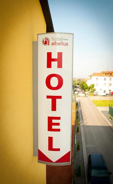 Hotel Albellus Брно Экстерьер фото