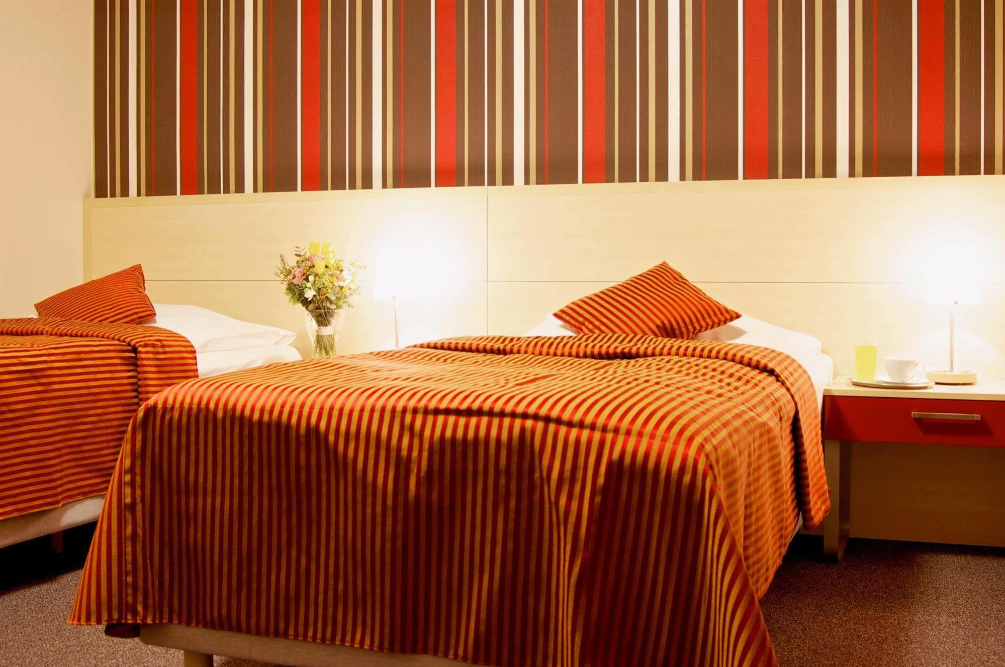 Hotel Albellus Брно Экстерьер фото